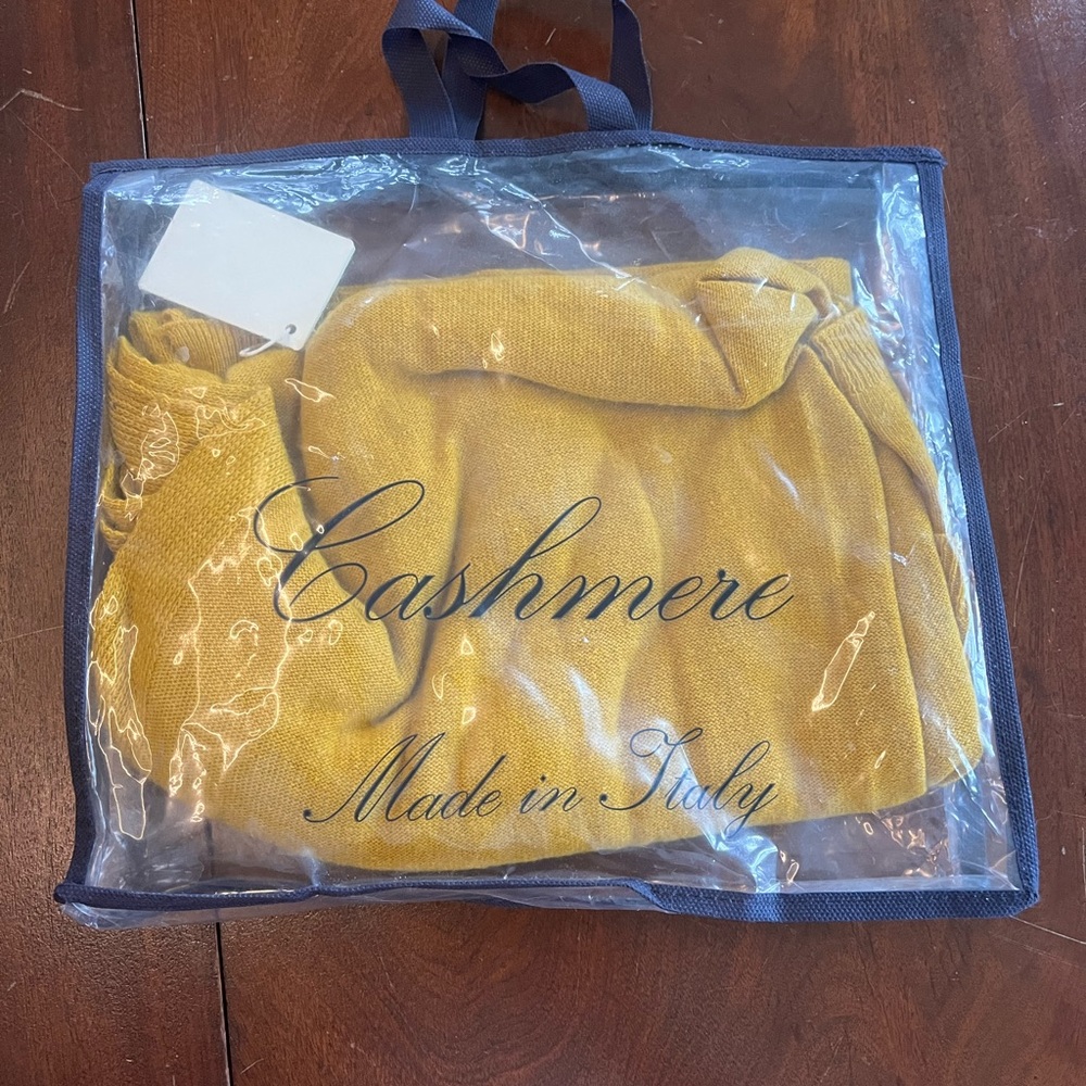 Never worn cashmere blend Italian wrap